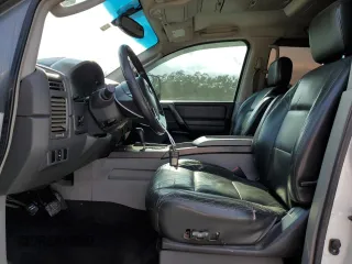 2004 Nissan Titan LE with VIN 1N6AA07A44N580326, listed as a Copart auction lot 53446825 with 236,618 mi miles and Salvage title. Bid and sale history available at DreamBid. Image 7.
