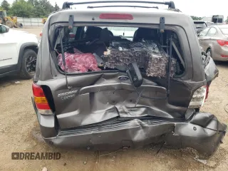 2004 Ford Escape Limited with VIN 1FMCU94144KA37129, listed as a Copart auction lot 64375714 with 181,393 mi miles and Salvage Title. Bid and sale history available at carsss.com. Image 6.