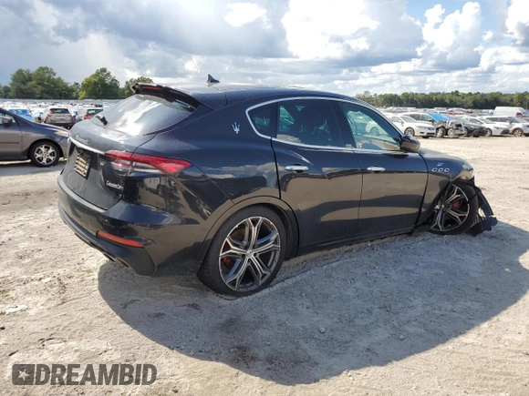 2022 Maserati Levante GT with VIN ZN661XUA9NX384716, listed as a Copart auction lot 69743654 with Not provided miles and Salvage title. Bid and sale history available at DreamBid. Image 3.