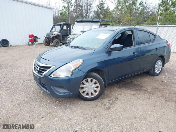 2016 Nissan Versa SV with VIN 3N1CN7AP1GL821286, listed as a IAAI auction lot 41600047 with 143,076 mi miles. Bid and sale history available at carsss.com. Image 2.