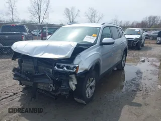 2018 Volkswagen Atlas S с VIN 1V2AP2CA1JC578834, выставлен на аукционе IAAI как лот 41970392 с пробегом 82 035 миль миль и . История ставок и продаж доступна на DreamBid. Изображение 18.