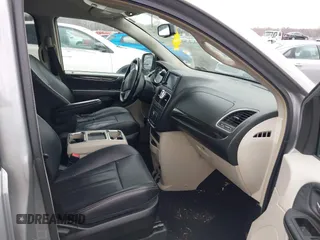 2014 Chrysler Town & Country Touring with VIN 2C4RC1BG1ER343069, listed as a IAAI auction lot 41683253 with 137,978 mi miles and . Bid and sale history available at DreamBid. Image 5.