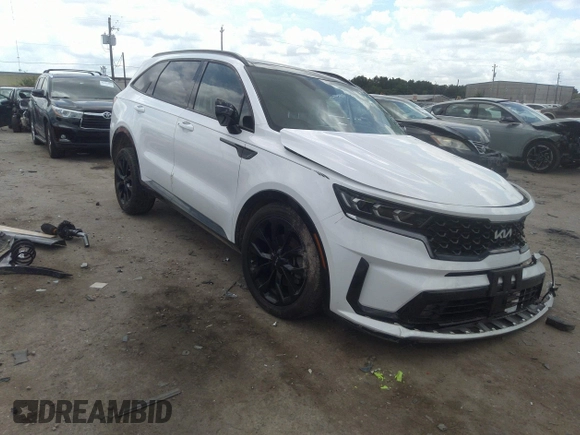 2022 Kia Sorento SX Prestige with VIN 5XYRK4LF3NG085989, listed as a IAAI auction lot 42335772 with 76,933 mi miles and . Bid and sale history available at DreamBid. Image 1.