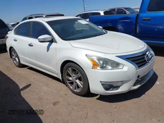 2014 Nissan Altima SV with VIN 1N4AL3AP0EC287716, listed as a IAAI auction lot 42142482 with 119,861 mi miles and . Bid and sale history available at DreamBid. Image 1.