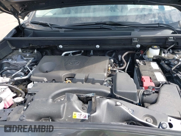 2024 Toyota RAV4 XLE with VIN 2T3P1RFV4RC481948, listed as a IAAI auction lot 42167101 with 8,044 mi miles and . Bid and sale history available at DreamBid. Image 10.