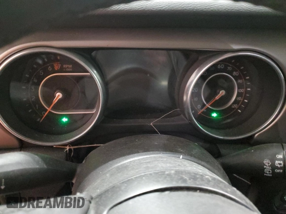 2020 Jeep Wrangler Sport S с VIN 1C4GJXAG8LW203798, выставлен на аукционе Copart как лот 52531615 с пробегом Не указан миль и Списание • Salvage title. История ставок и продаж доступна на DreamBid. Изображение 9.
