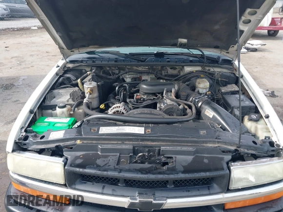 2003 Chevrolet S-10 LS with VIN 1GCCS19X338150624, listed as a IAAI auction lot 41913735 with 255,608 mi miles and . Bid and sale history available at DreamBid. Image 10.