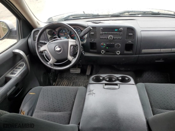 2008 Chevrolet Silverado 1500 LT w/1LT with VIN 2GCEC19J681146076, listed as a Copart auction lot 46547305 with 204,212 mi miles and Clean Title. Bid and sale history available at carsss.com. Image 8.