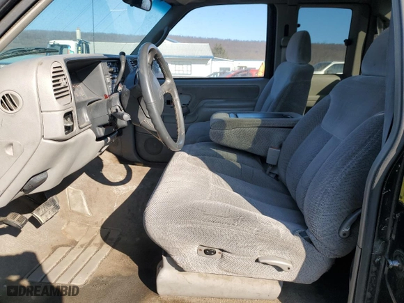 1998 Chevrolet C/K 1500 with VIN 2GCEK19R1W1276546, listed as a Copart auction lot 46875255 with 128,532 mi miles and Salvage Title. Bid and sale history available at carsss.com. Image 7.
