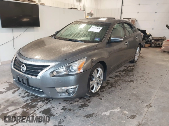 2015 Nissan Altima SL with VIN 1N4BL3AP0FC213069, listed as a IAAI auction lot 41931428 with 172,215 mi miles and . Bid and sale history available at carsss.com. Image 17.
