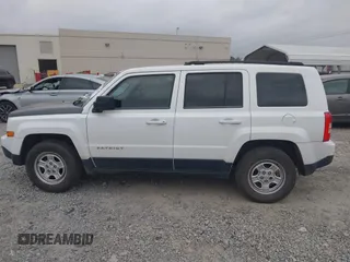 2014 Jeep Patriot Sport with VIN 1C4NJPBAXED504895, listed as a IAAI auction lot 41837883 with 272,331 mi miles. Bid and sale history available at carsss.com. Image 14.