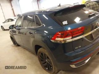 2022 Volkswagen Atlas SE with VIN 1V2KE2CA3NC210123, listed as a IAAI auction lot 41965716 with 53,075 mi miles and . Bid and sale history available at DreamBid. Image 3.