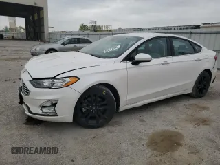2020 Ford Fusion SE z VIN 3FA6P0HD1LR249902, wystawiony jako Copart lot #53847995 z przebiegiem 43 140 mil mil oraz Szkoda całkowita • Salvage title. Historia ofert i sprzedaży dostępna na DreamBid. Obrazek 1.