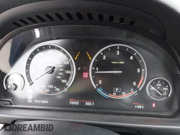 2014 BMW 5 Series 535d with VIN WBAXA5C59ED690375, listed as a IAAI auction lot 42030902 with 70,553 mi miles and . Bid and sale history available at carsss.com. Image 7.