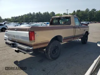 1990 Ford F-250 z VIN 2FTHF26H4LCA00395, wystawiony jako Copart lot #60321695 z przebiegiem 50 927 mil mil oraz Szkoda całkowita • Salvage title. Historia ofert i sprzedaży dostępna na DreamBid. Obrazek 3.
