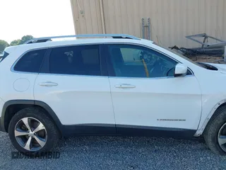 2020 Jeep Cherokee Limited with VIN 1C4PJMDXXLD612052, listed as a IAAI auction lot 42582343 with 96,072 mi miles and . Bid and sale history available at DreamBid. Image 13.