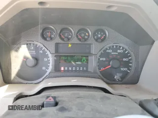 2008 Ford F-250 XL with VIN 1FTSX21598EE58662, listed as a Copart auction lot 57767305 with 137,970 mi miles and Salvage title. Bid and sale history available at DreamBid. Image 9.