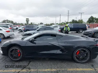 2021 Chevrolet Corvette 1LT z VIN 1G1YA2D48M5123250, wystawiony jako IAAI lot #42064133 z przebiegiem 30 753 mil mil oraz . Historia ofert i sprzedaży dostępna na DreamBid. Obrazek 15.