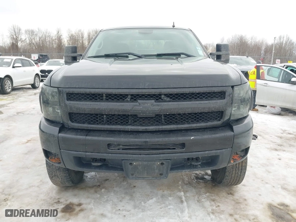 2009 Chevrolet Silverado 1500 LT with VIN 2GCEK29J991112885, listed as a IAAI auction lot 41632179 with 180,557 mi miles. Bid and sale history available at carsss.com. Image 13.