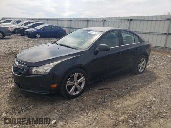 2014 Chevrolet Cruze 2LT z VIN 1G1PE5SB5E7329005, wystawiony jako Copart lot #50637745 z przebiegiem 213 912 mil mil oraz Nie do naprawy • Non repairable. Historia ofert i sprzedaży dostępna na DreamBid. Obrazek 1.