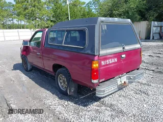 1995 Nissan Frontier with VIN 1N6SD11S3SC327624, listed as a IAAI auction lot 42635114 with 353,265 mi miles and . Bid and sale history available at DreamBid. Image 3.
