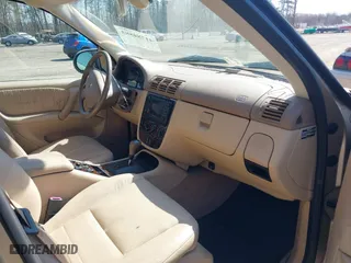 2001 Mercedes-Benz M-Class with VIN 4JGAB54E91A251754, listed as a IAAI auction lot 41784883 with 148,288 mi miles. Bid and sale history available at carsss.com. Image 5.