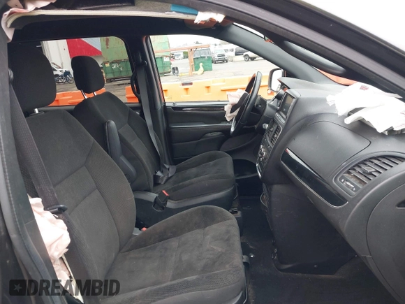 2017 Dodge Grand Caravan SE with VIN 2C4RDGBG2HR843813, listed as a IAAI auction lot 41829393 with 62,387 mi miles and . Bid and sale history available at DreamBid. Image 5.