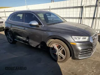 2018 Audi SQ5 Premium Plus with VIN WA1A4AFY6J2103497, listed as a Copart auction lot 62149614 with 136,301 mi miles and Clean Title. Bid and sale history available at DreamBid. Image 4.