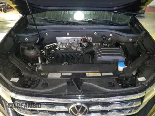 2021 Volkswagen Atlas SEL Premium R-Line with VIN 1V2FE2CA9MC232921, listed as a Copart auction lot 83993304 with 48,077 mi miles and Salvage title. Bid and sale history available at DreamBid. Image 14.