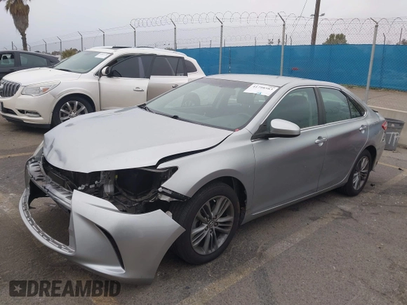 2015 Toyota Camry XLE z VIN 4T1BF1FK2FU484448, wystawiony jako IAAI lot #41798583 z przebiegiem 84 985 mil mil oraz . Historia ofert i sprzedaży dostępna na DreamBid. Obrazek 18.