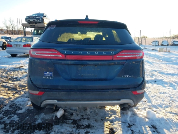 2017 Lincoln MKC Reserve with VIN 5LMTJ3DHXHUL03246, listed as a IAAI auction lot 41300071 with 125,326 mi miles. Bid and sale history available at carsss.com. Image 16.