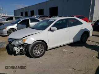 2014 Toyota Camry L with VIN 4T1BF1FK5EU328869, listed as a Copart auction lot 55331505 with 260,527 mi miles and Salvage Title. Bid and sale history available at carsss.com. Image 1.