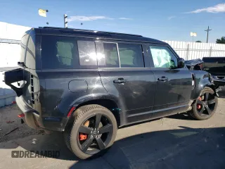 2023 Land Rover Defender X z VIN SALEXEEU2P2132064, wystawiony jako Copart lot #67390924 z przebiegiem 14 946 mil mil oraz Szkoda całkowita • Salvage title. Historia ofert i sprzedaży dostępna na DreamBid. Obrazek 3.