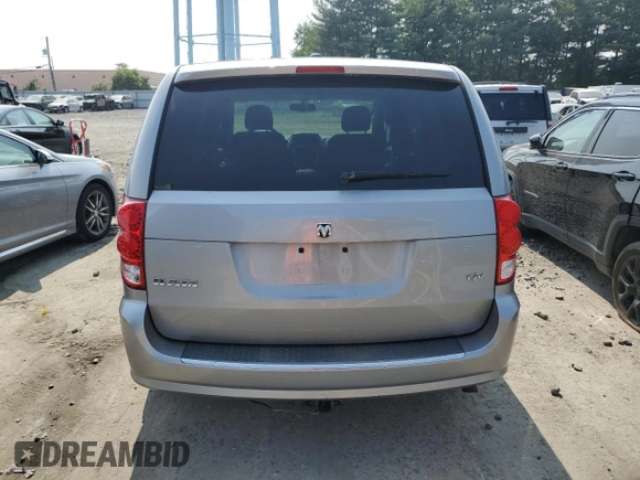 2015 Ram Cargo Van Tradesman with VIN 2C4JRGAGXFR581505, listed as a Copart auction lot 67760524 with 178,906 mi miles and Clean Title. Bid and sale history available at carsss.com. Image 6.