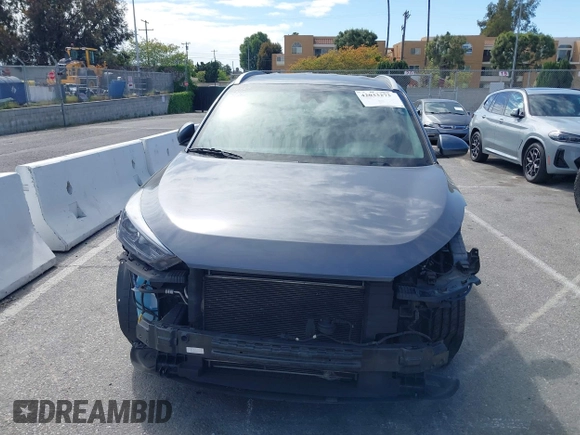2021 Hyundai Tucson Value z VIN KM8J33A47MU396727, wystawiony jako IAAI lot #42033273 z przebiegiem 72 978 mil mil oraz . Historia ofert i sprzedaży dostępna na DreamBid. Obrazek 13.