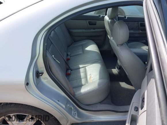 2005 Mercury Sable LS with VIN 1MEFM55S75A622262, listed as a IAAI auction lot 41958371 with Not Provided miles and . Bid and sale history available at carsss.com. Image 8.