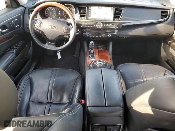 2017 Kia K900 Luxury with VIN KNALW4D45H6036076, listed as a Copart auction lot 83567944 with 59,820 mi miles and Salvage title. Bid and sale history available at DreamBid. Image 8.