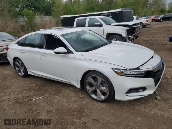2018 Honda Accord Touring with VIN 1HGCV2F96JA002526, listed as a Copart auction lot 56630335 with 39,014 mi miles and Clean title. Bid and sale history available at DreamBid. Image 4.