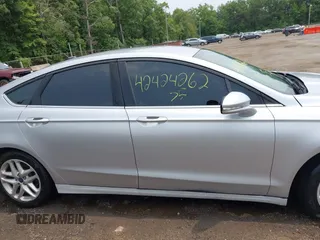 2016 Ford Fusion SE with VIN 3FA6P0H76GR338557, listed as a IAAI auction lot 42424262 with 165,299 mi miles and . Bid and sale history available at DreamBid. Image 13.