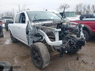 2018 Ram 2500 Laramie with VIN 3C6UR5FL7JG260700, listed as a IAAI auction lot 41343304 with 1 mi miles. Bid and sale history available at carsss.com. Image 1.