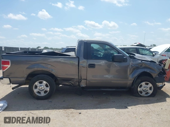 2014 Ford F-150 XL with VIN 1FTMF1CM0EFA43441, listed as a IAAI auction lot 42526218 with 232,421 mi miles and . Bid and sale history available at DreamBid. Image 13.