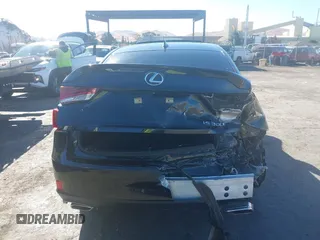 2019 Lexus IS with VIN JTHBA1D23K5099666, listed as a IAAI auction lot 40810912 with 33,730 mi miles. Bid and sale history available at carsss.com. Image 17.