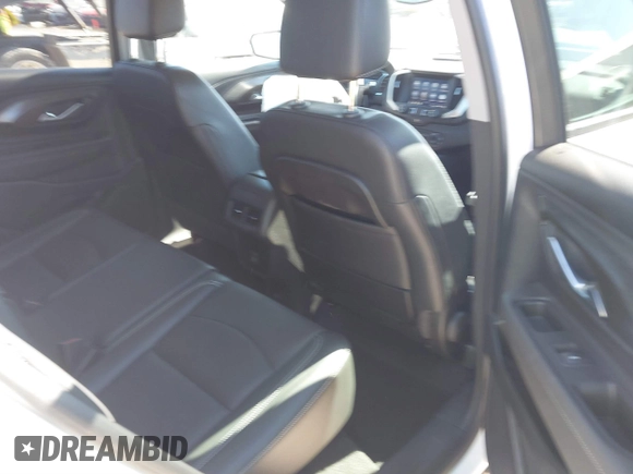 2022 GMC Terrain SLT with VIN 3GKALPEV8NL302322, listed as a IAAI auction lot 41596270 with 24,551 mi miles. Bid and sale history available at carsss.com. Image 8.