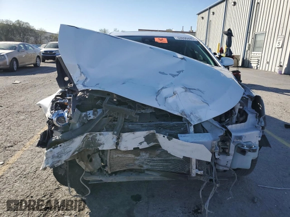 2016 Buick LaCrosse Premium II with VIN 1G4GF5G33GF123885, listed as a Copart auction lot 44890445 with 89,646 mi miles and Salvage Title. Bid and sale history available at carsss.com. Image 5.