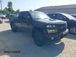 2005 Chevrolet Colorado LS Z71 with VIN 1GCDT196658221360, listed as a IAAI auction lot 42575474 with 213,352 mi miles and . Bid and sale history available at DreamBid. Image 1.