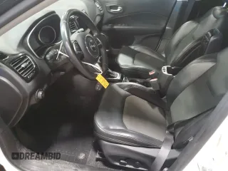 2018 Jeep Compass Latitude с VIN 3C4NJDBB1JT394699, выставлен на аукционе Copart как лот 62566415 с пробегом 70 932 миль миль и Списание • Salvage title. История ставок и продаж доступна на DreamBid. Изображение 7.