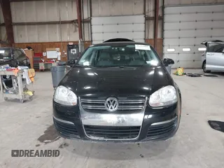 2009 Volkswagen Jetta SE с VIN 3VWRZ71K39M163576, выставлен на аукционе IAAI как лот 42249888 с пробегом 125 224 миль миль и . История ставок и продаж доступна на DreamBid. Изображение 12.
