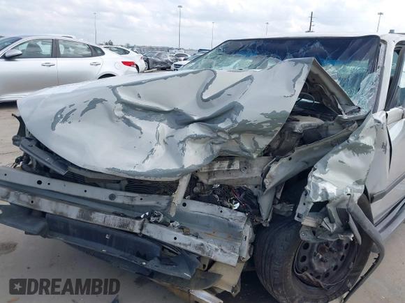 2004 Chevrolet Impala with VIN 2G1WF52E449328010, listed as a IAAI auction lot 41510472 with 252,845 mi miles and . Bid and sale history available at DreamBid. Image 6.