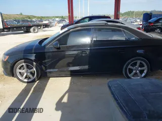 2015 Audi A3 Premium z VIN WAUACGFF1F1140560, wystawiony jako IAAI lot #42151740 z przebiegiem 118 664 mil mil oraz . Historia ofert i sprzedaży dostępna na DreamBid. Obrazek 14.
