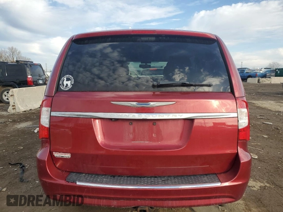 2015 Chrysler Town & Country Touring-L with VIN 2C4RC1CG1FR677280, listed as a Copart auction lot 44244245 with 95,529 mi miles and Salvage Title. Bid and sale history available at carsss.com. Image 6.